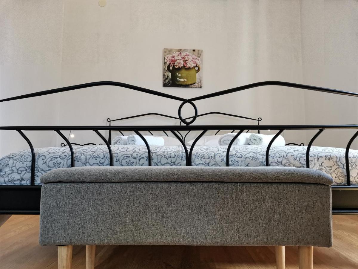 Kuca Za Odmor "Na Paltu" Villa Risika Ngoại thất bức ảnh