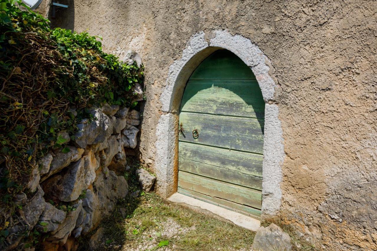 Kuca Za Odmor "Na Paltu" Villa Risika Ngoại thất bức ảnh